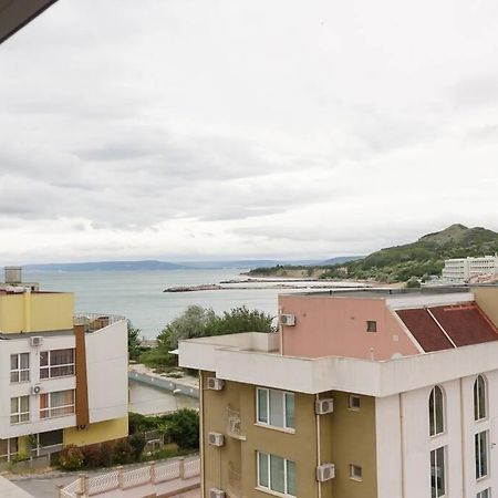 Perfect Summer Vacation Rental - One-Bedroom Flat By Flat Mаnager トポラ エクステリア 写真